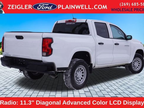 Used 2024 Chevrolet Colorado W/T image 5