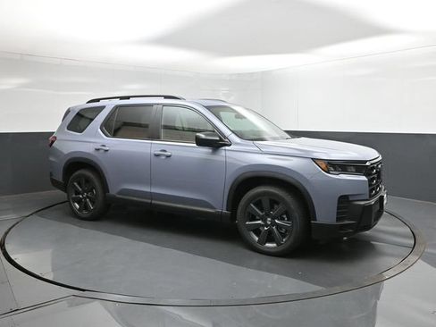New 2026 Honda Pilot Sport image 17