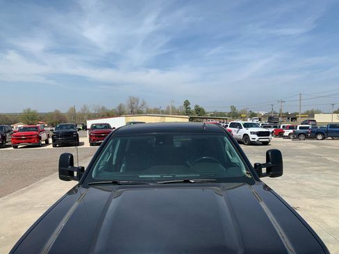 Used 2015 GMC Sierra 2500 SLT w/ Driver Alert Package image 8