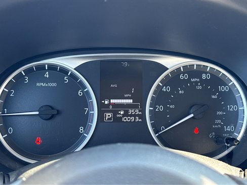 Certified 2025 Nissan Kicks Play S image 4