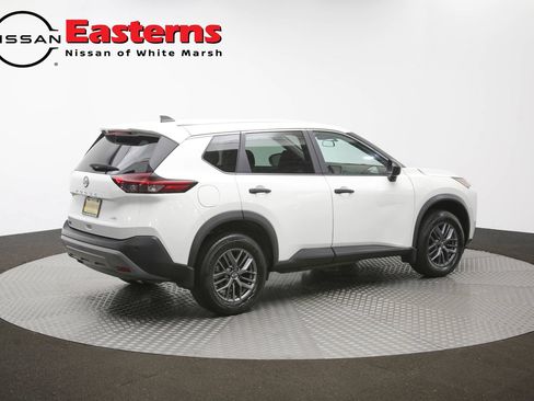 Used 2023 Nissan Rogue S AWD/4WD image 41
