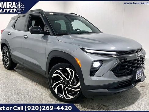 Used 2025 Chevrolet TrailBlazer RS w/ Convenience Package image 1