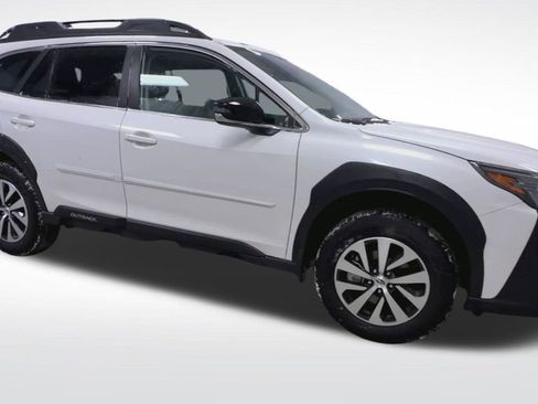 New 2025 Subaru Outback Premium image 2