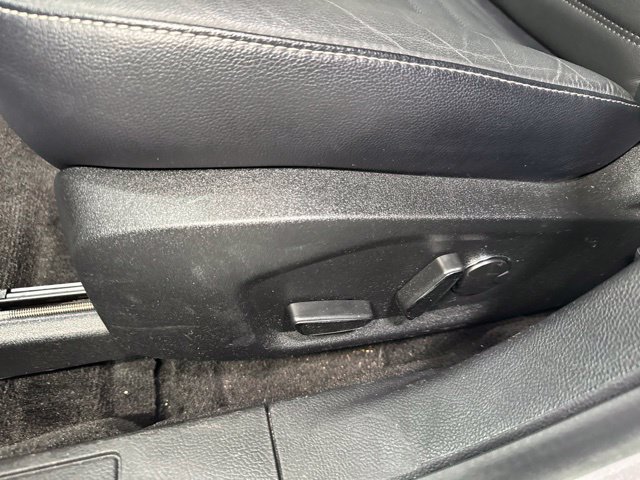 Used 2018 Ford Fusion Energi SE FWD image 5