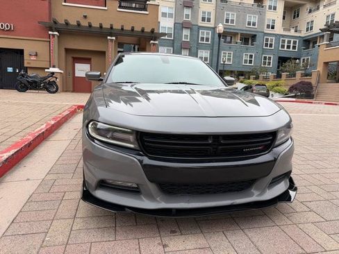 Used 2017 Dodge Charger R/T w/ Navigation & Travel Group RWD image 30