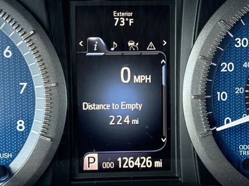 Used 2018 Toyota Sienna LE FWD image 26