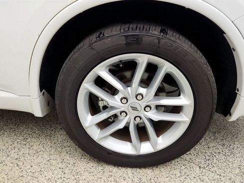Used 2024 Dodge Durango R/T AWD/4WD image 9