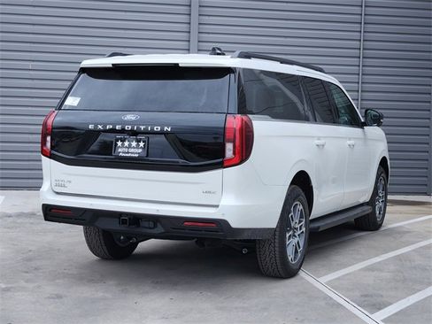 New 2026 Ford Expedition Max Active image 4