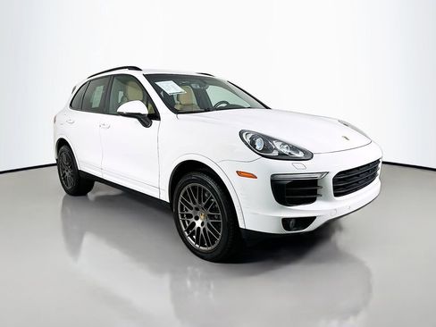 Used 2018 Porsche Cayenne Platinum Edition AWD/4WD image 7