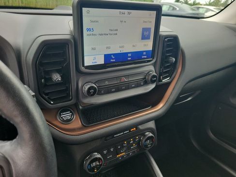 Used 2021 Ford Bronco Sport Outer Banks AWD/4WD image 18