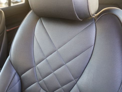 Certified 2023 BMW X5 xDrive40i w/ Premium Package image 21