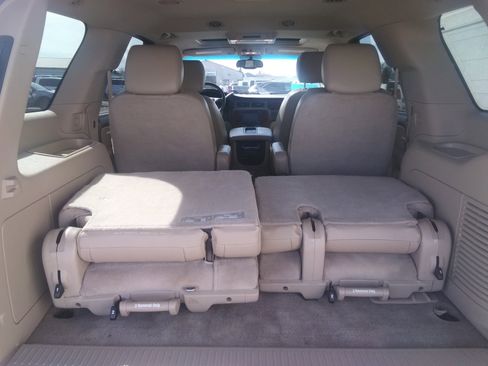 Used 2014 Chevrolet Tahoe LTZ image 8