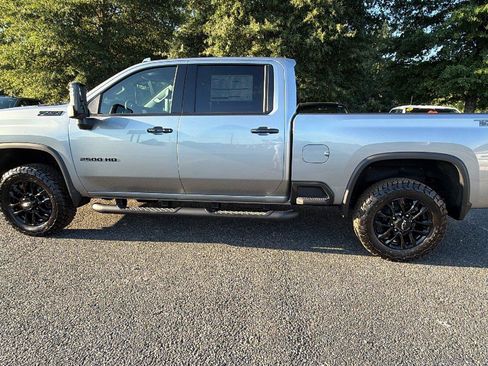 New 2026 Chevrolet Silverado 2500 LTZ w/ LTZ Plus Package AWD/4WD image 12