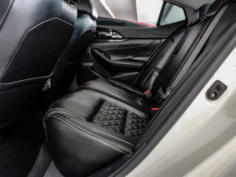 Used 2022 Nissan Maxima Platinum w/ Sport Mat Group FWD image 37
