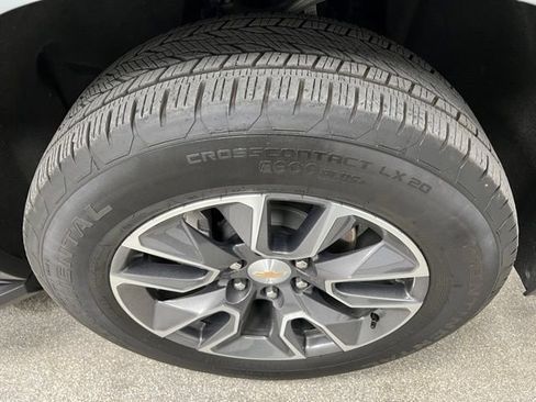 Used 2024 Chevrolet Tahoe LS AWD/4WD image 18