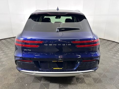 Used 2024 Genesis Electrified GV70 Advanced image 4