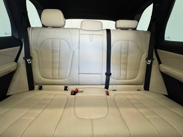 Used 2021 BMW X5 sDrive40i w/ Premium Package RWD image 7