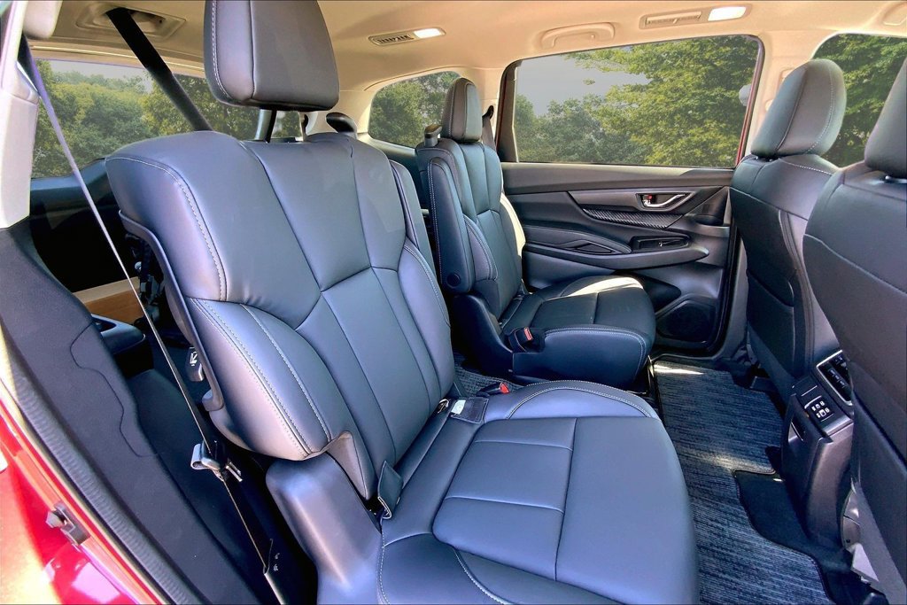 Certified 2026 Subaru Ascent Premium AWD/4WD image 24