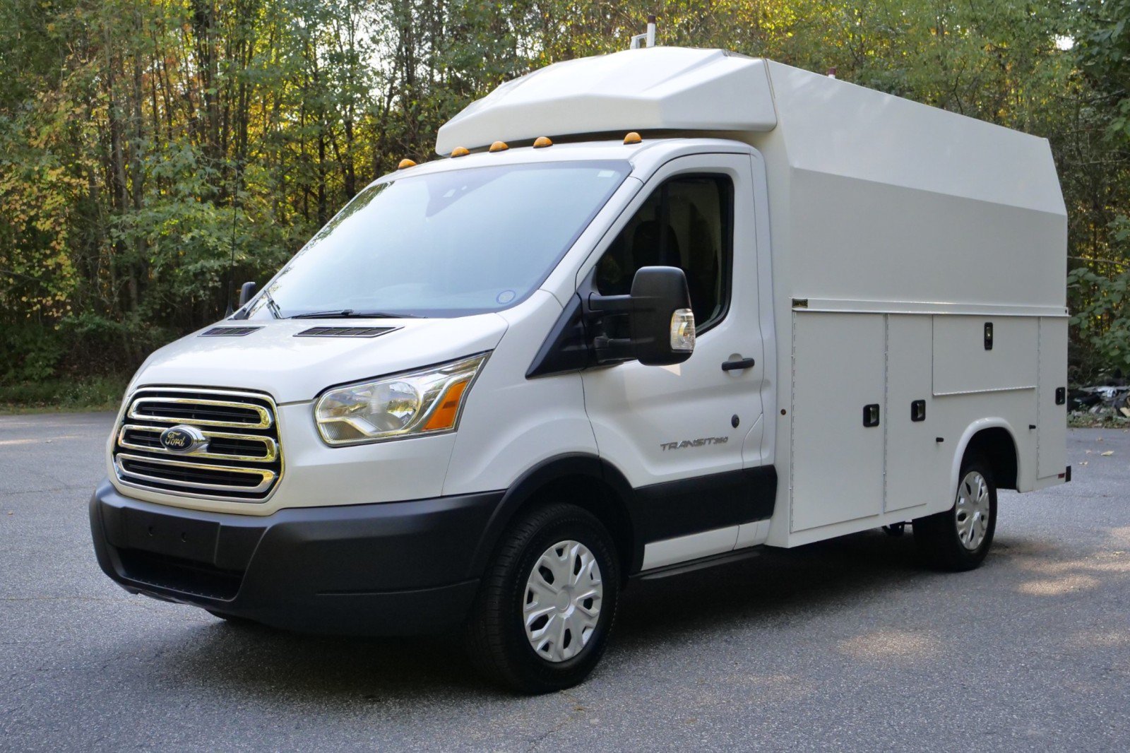 Used 2019 Ford Transit 350 138 w/ Interior Upgrade Package RWD image 6