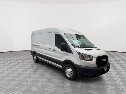 New 2026 Ford Transit 250 148 Medium Roof RWD image 28
