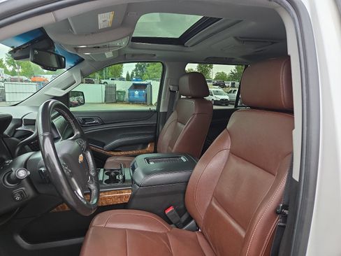 Used 2019 Chevrolet Tahoe Premier w/ Premier Plus Edition AWD/4WD image 9