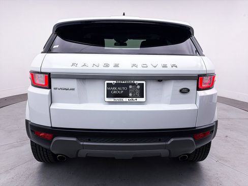 Used 2017 Land Rover Range Rover Evoque SE Premium image 14
