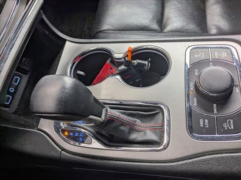 Used 2018 Jeep Grand Cherokee Trailhawk w/ Trailhawk Luxury Group image 10