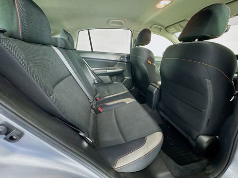 Used 2017 Subaru Crosstrek 2.0i Premium image 32