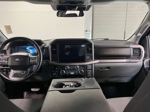 Used 2025 Ford F150 XLT w/ Equipment Group 301A Standard AWD/4WD image 19