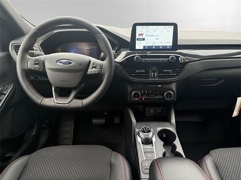 New 2026 Ford Escape ST-Line w/ Cold Weather Package image 10