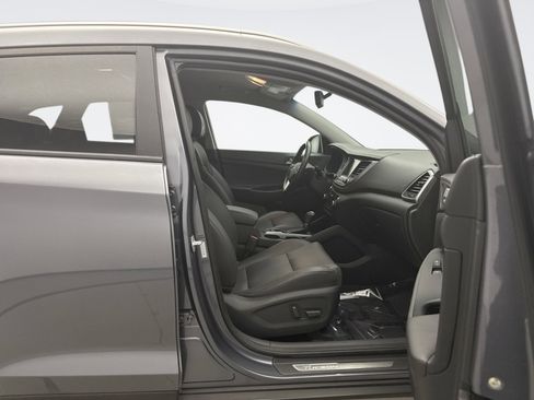 Used 2018 Hyundai Tucson Limited AWD/4WD image 17