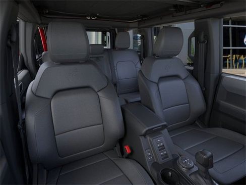 New 2025 Ford Bronco Big Bend w/ Black Diamond Package image 10