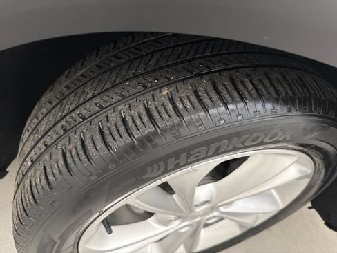 Used 2023 Buick Encore GX Preferred w/ Cold Weather Comfort Package FWD image 27