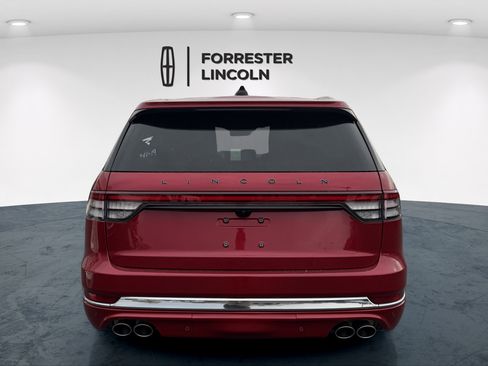 New 2026 Lincoln Aviator Black Label w/ Dynamic Handling Package AWD/4WD image 4