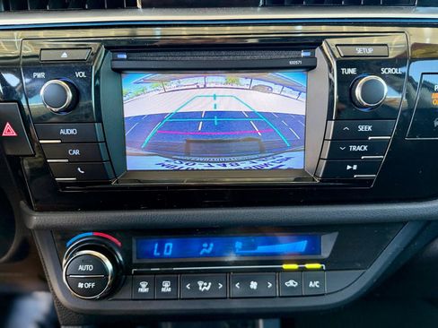 Used 2016 Toyota Corolla S FWD image 17