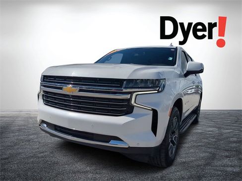 Used 2021 Chevrolet Suburban LT w/ LT Signature Package image 8