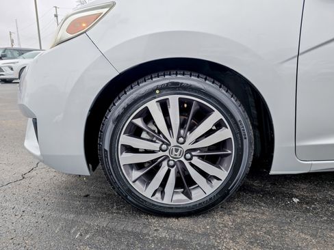 Used 2016 Honda Fit EX image 9