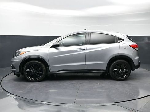 Used 2022 Honda HR-V Sport image 8