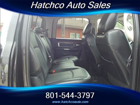 Used 2018 RAM 2500 Laramie w/ Convenience Group AWD/4WD image 18