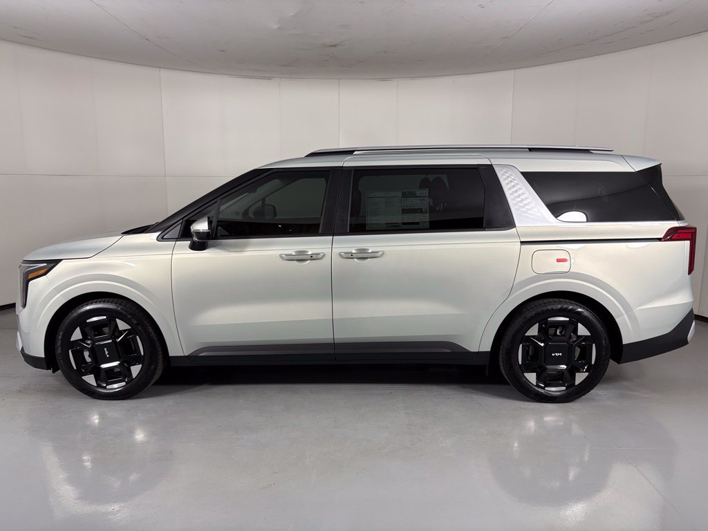 New 2026 Kia Carnival EX FWD image 5