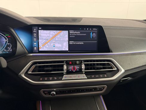 Used 2022 BMW X5 xDrive45e AWD/4WD image 24