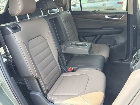 New 2026 Volkswagen Atlas SEL AWD/4WD image 11