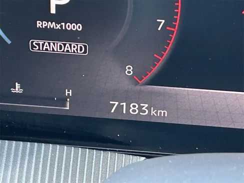 Certified 2025 Nissan Murano SV image 33