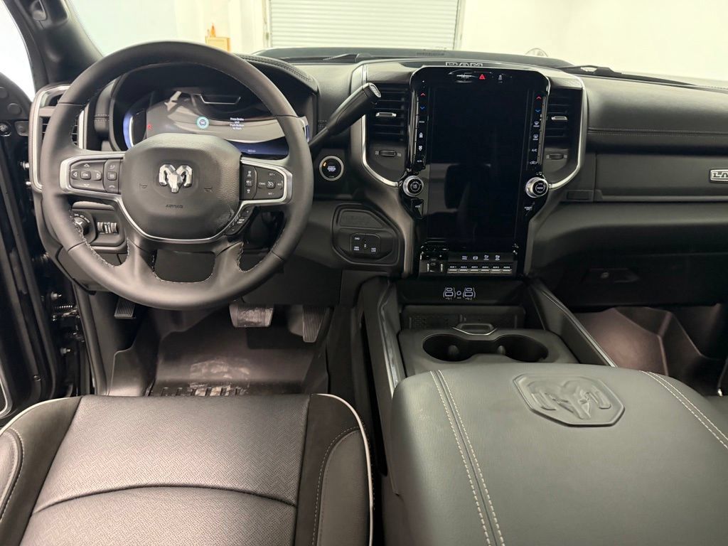 Used 2026 RAM 2500 Laramie w/ Sport Appearance Package AWD/4WD image 17