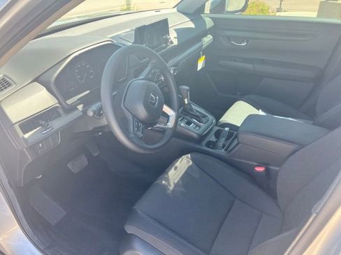 Used 2025 Honda CR-V LX image 16