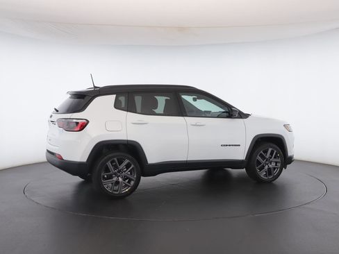 New 2026 Jeep Compass Limited w/ Sun, Sound & Navigation Group image 30