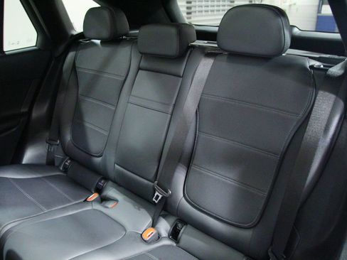 Used 2026 Mercedes-Benz GLC 300 4MATIC image 29