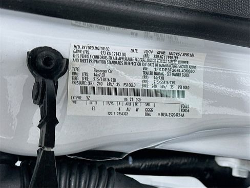 Used 2014 Ford Focus SE image 35