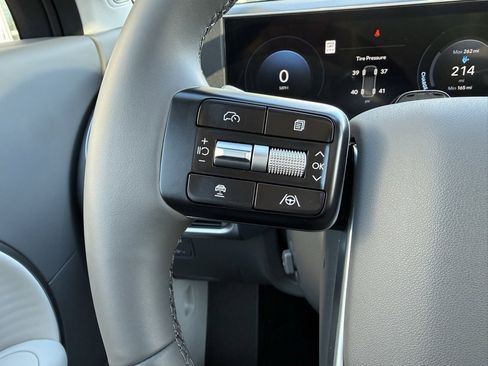 Certified 2026 Hyundai Ioniq 9 Limited w/ Tow & Go Package image 27