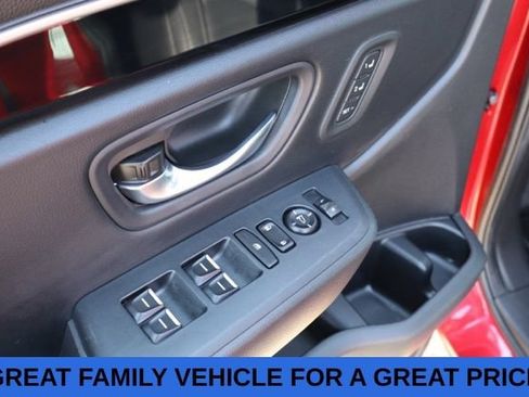 Used 2023 Honda Pilot EX-L image 6